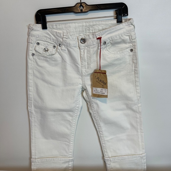 L A Idol NWTS white Bermudas - Picture 1 of 7